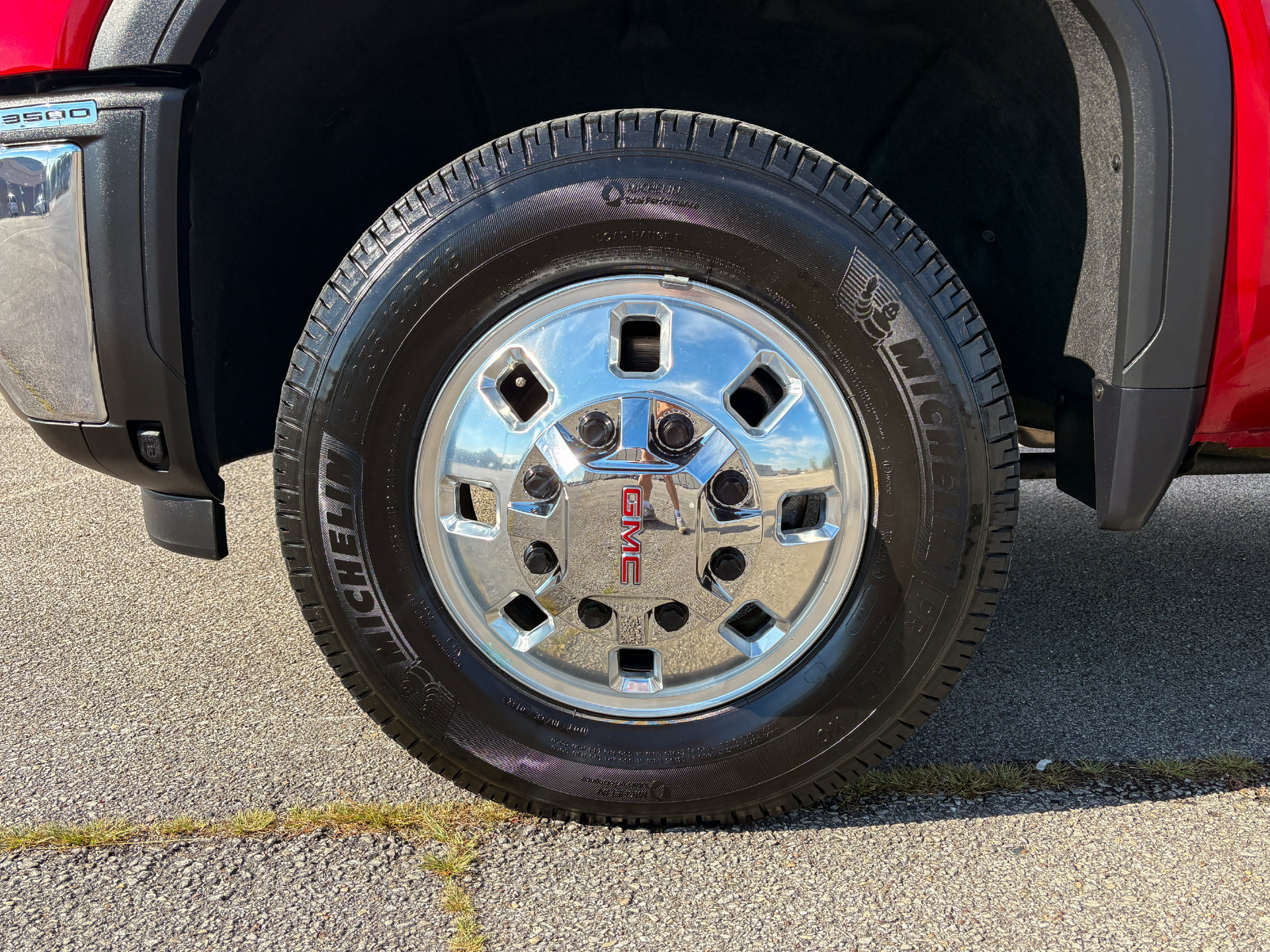 Used 2024 GMC Sierra 3500 SLT AWD/4WD image 31