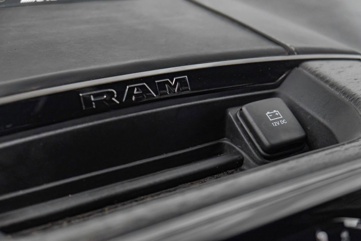 Used 2022 RAM 2500 Limited image 29