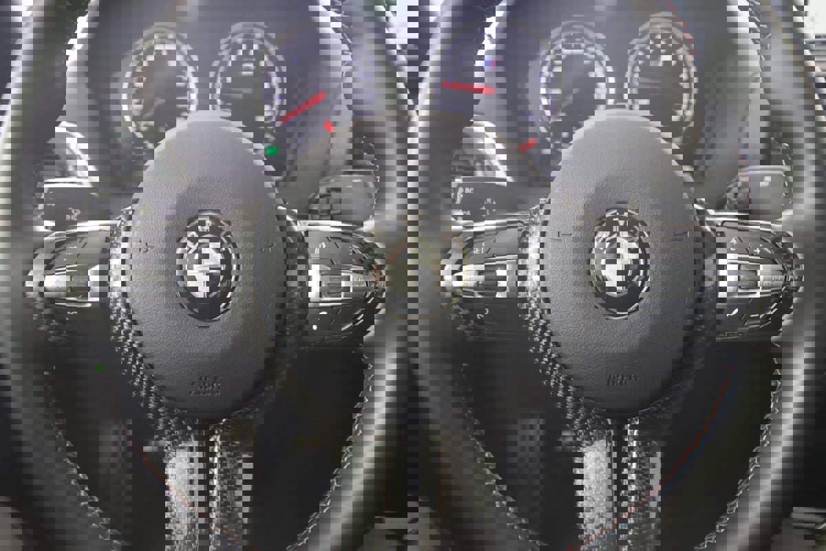 Used 2018 BMW M2 image 13