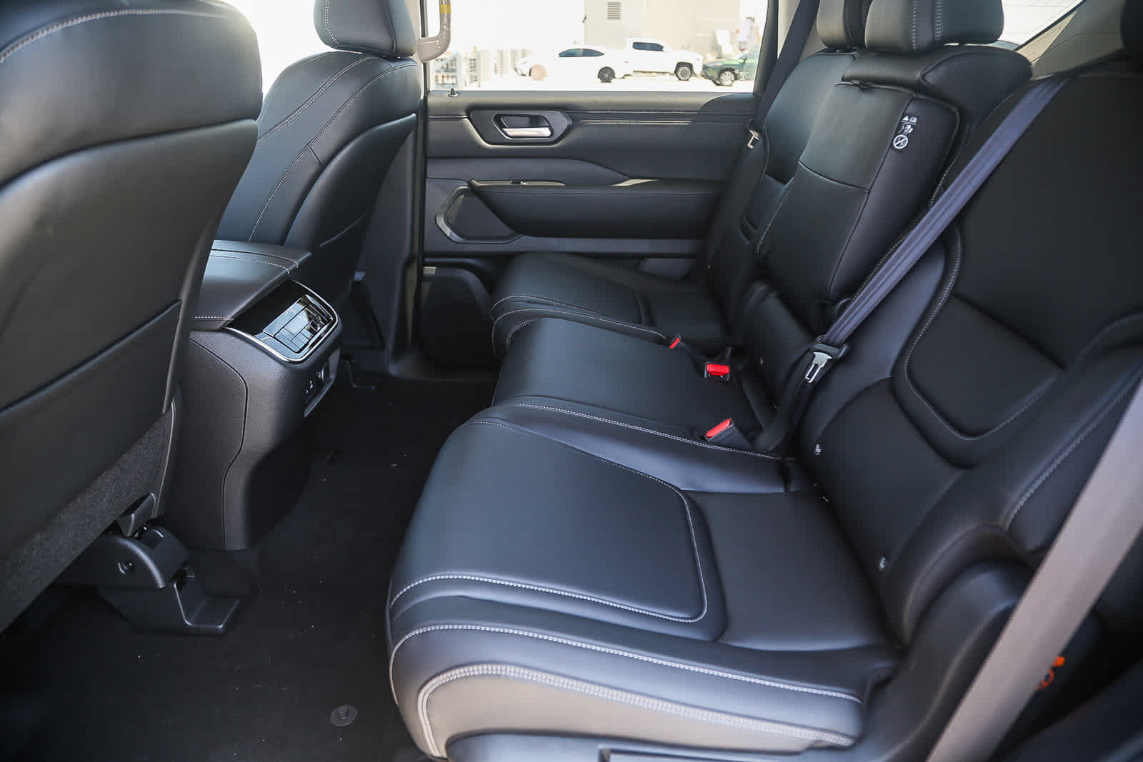 New 2026 Nissan Armada SV RWD image 20