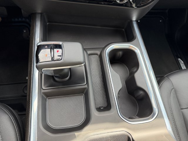 Used 2024 Chevrolet Silverado 1500 RST w/ Rally Edition AWD/4WD image 18