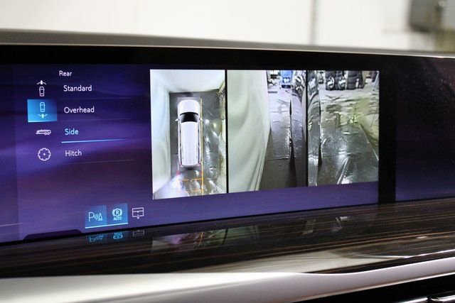 New 2026 Cadillac Escalade ESV Luxury w/ Touring Package image 20