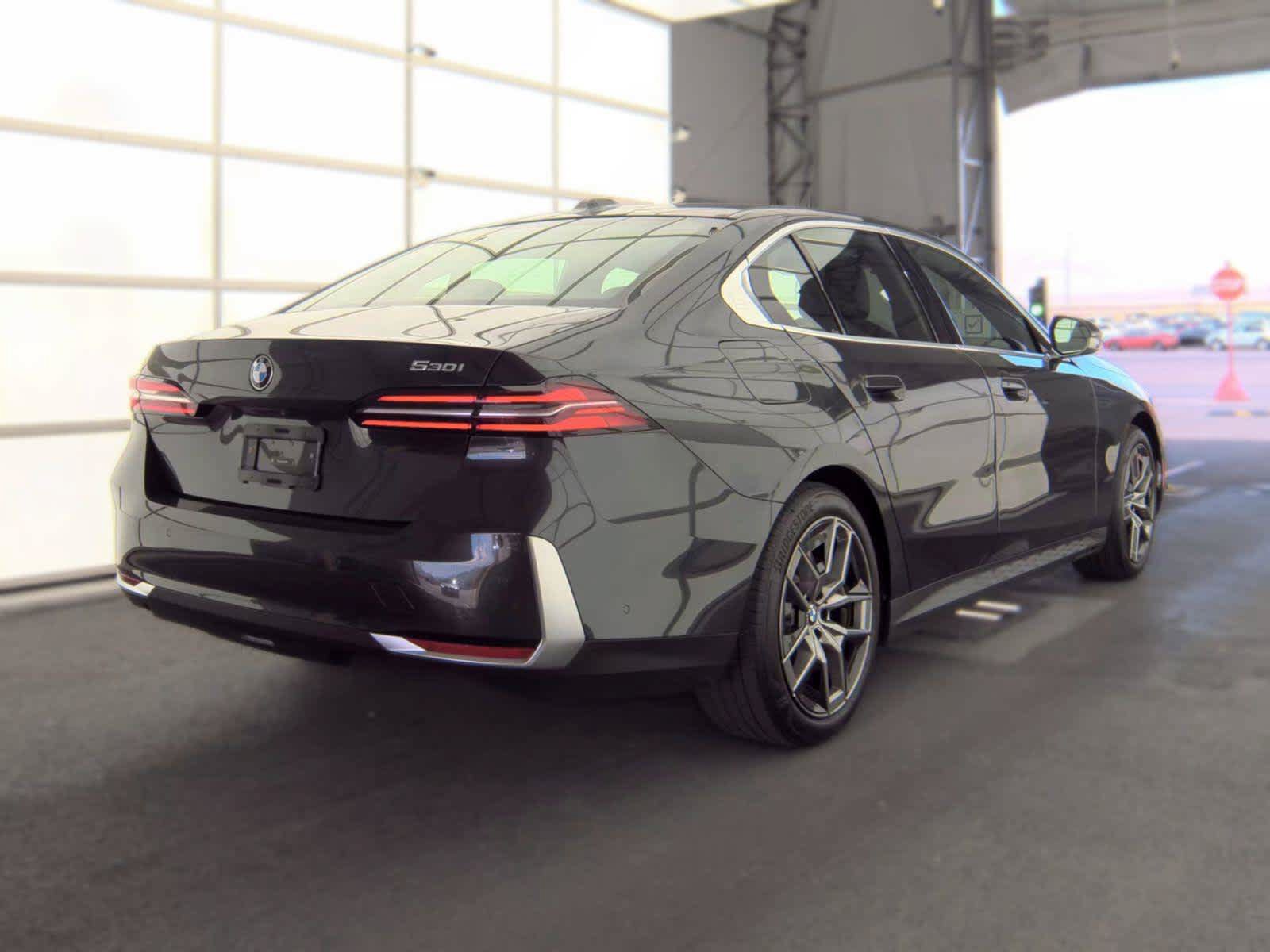 Used 2026 BMW 530i RWD image 4