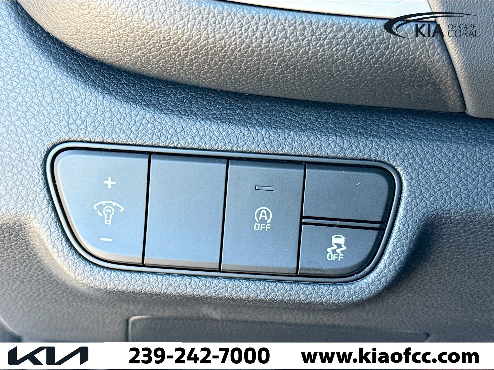 New 2026 Kia Seltos EX image 32