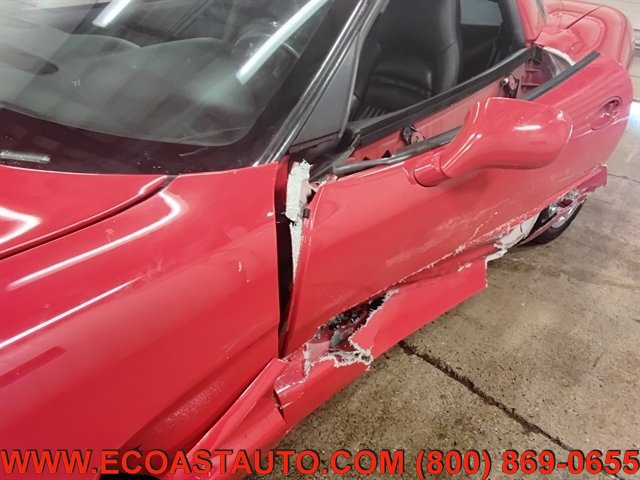 Used 1999 Chevrolet Corvette Coupe w/ Memory Pkg RWD image 18