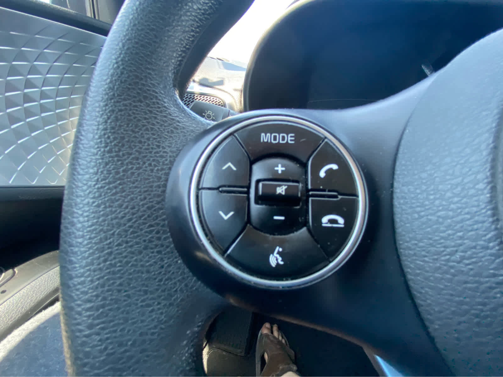 Used 2021 Kia Soul LX FWD image 20