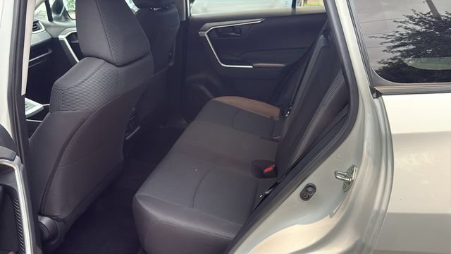 Used 2025 Toyota RAV4 LE FWD image 16