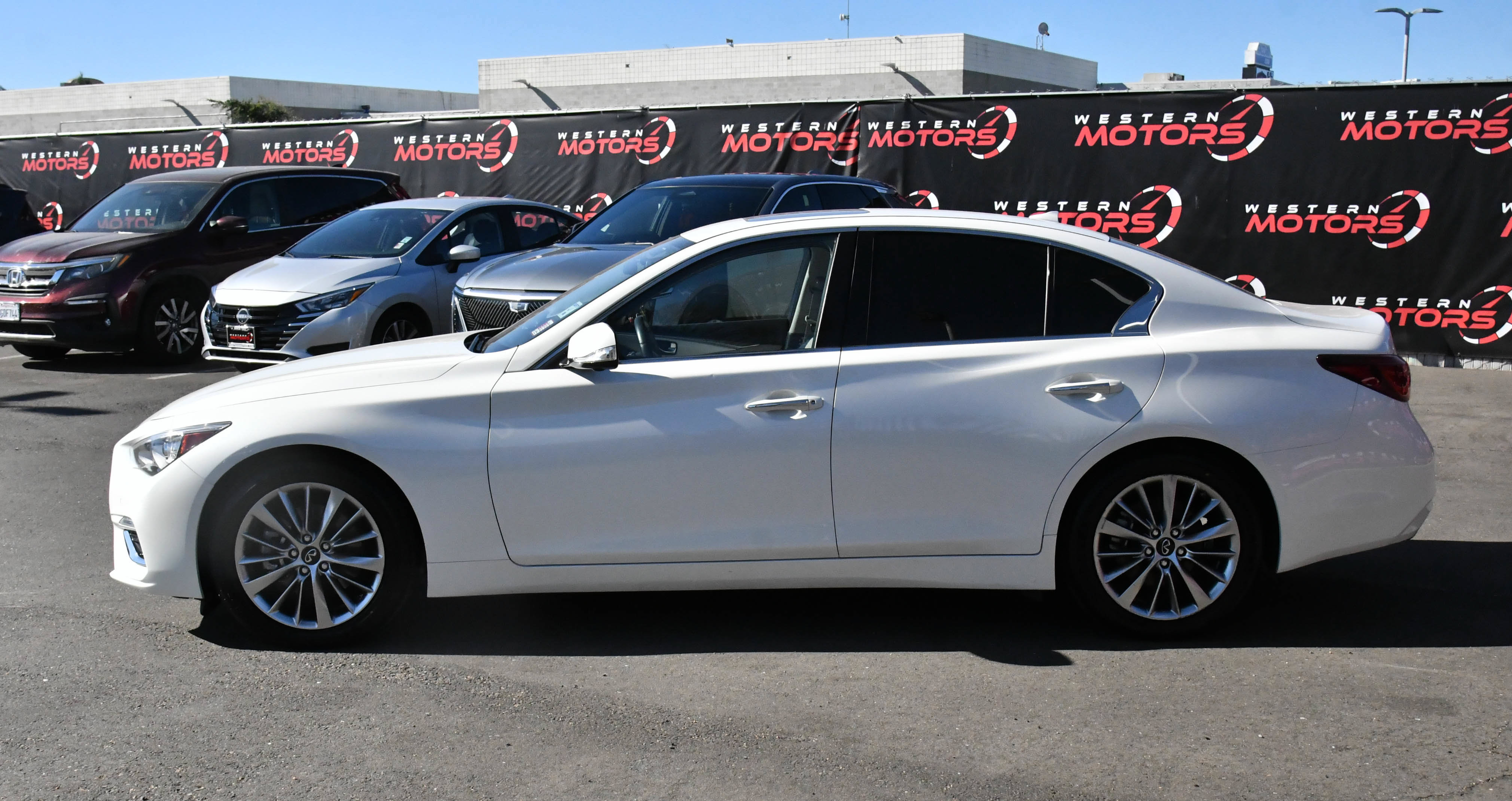 Used 2023 INFINITI Q50 Luxe RWD image 4