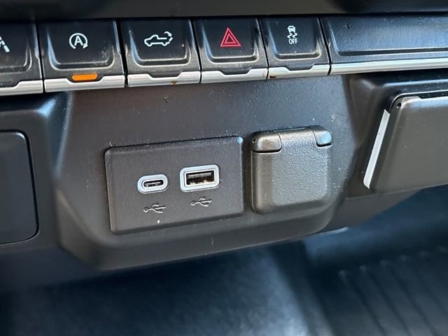 Used 2024 Chevrolet Silverado 1500 Custom image 19