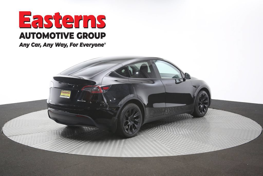 Used 2024 Tesla Model Y Long Range AWD/4WD image 35
