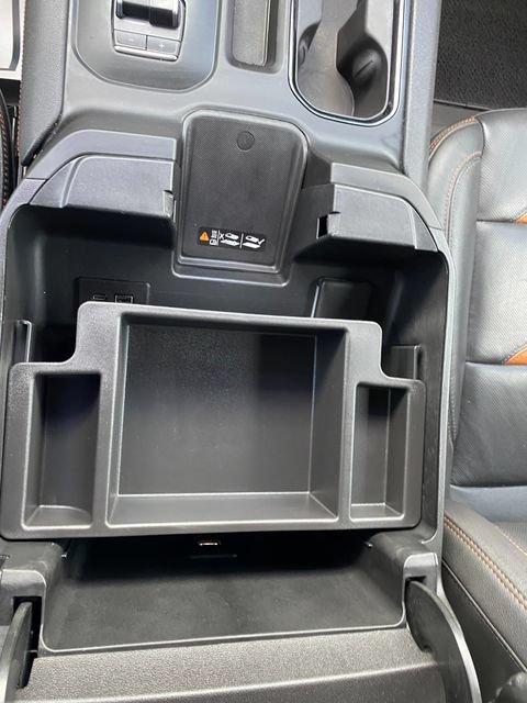 Used 2024 GMC Sierra 2500 AT4 w/ AT4 Premium Plus Package AWD/4WD image 22