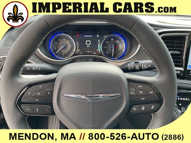 New 2026 Chrysler Pacifica Select image 31