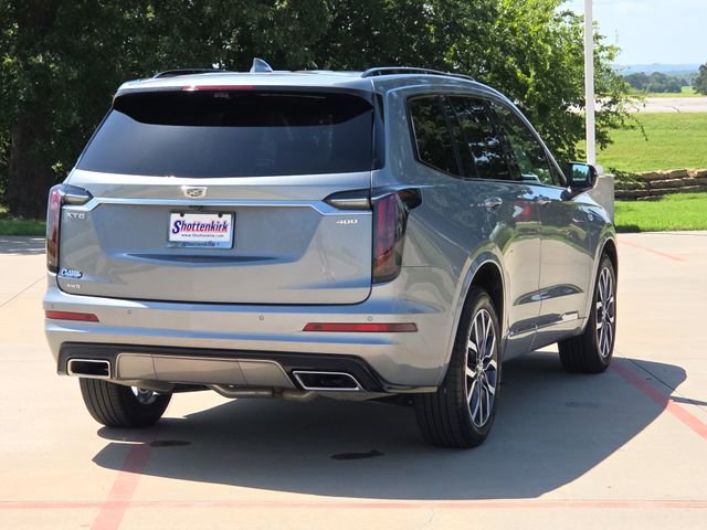 Used 2024 Cadillac XT6 Sport w/ Technology Package image 8