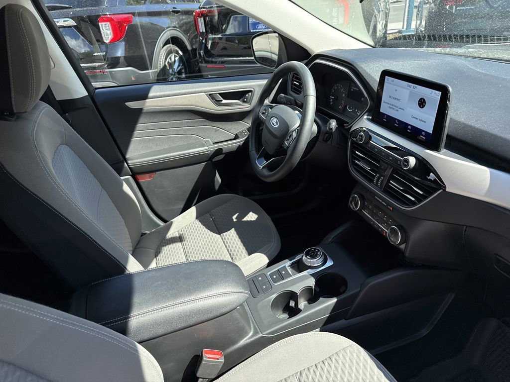 Used 2022 Ford Escape SE w/ Convenience Package AWD/4WD image 26