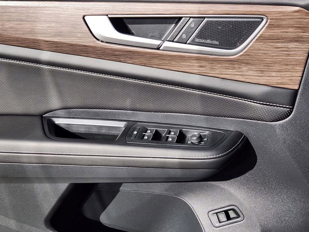 New 2026 Volkswagen Atlas SEL Premium R-Line image 13