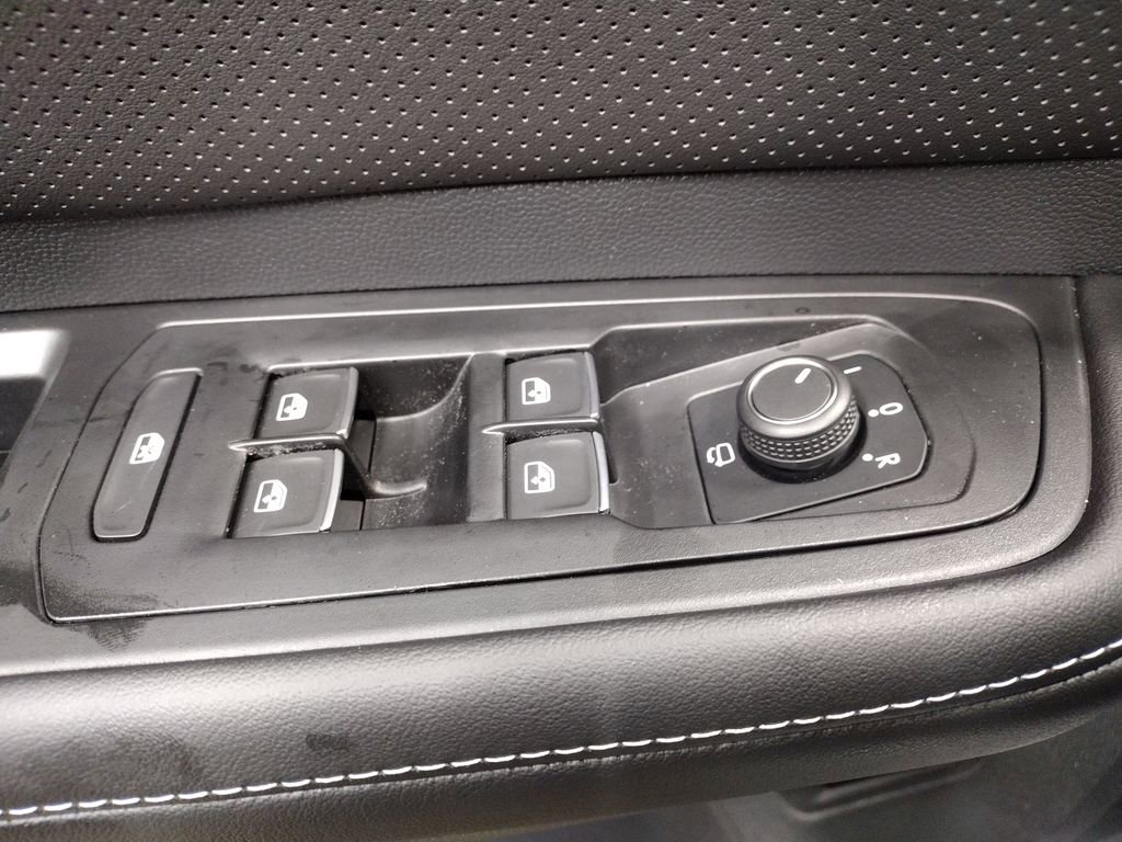 New 2026 Volkswagen Atlas SEL Premium R-Line image 23