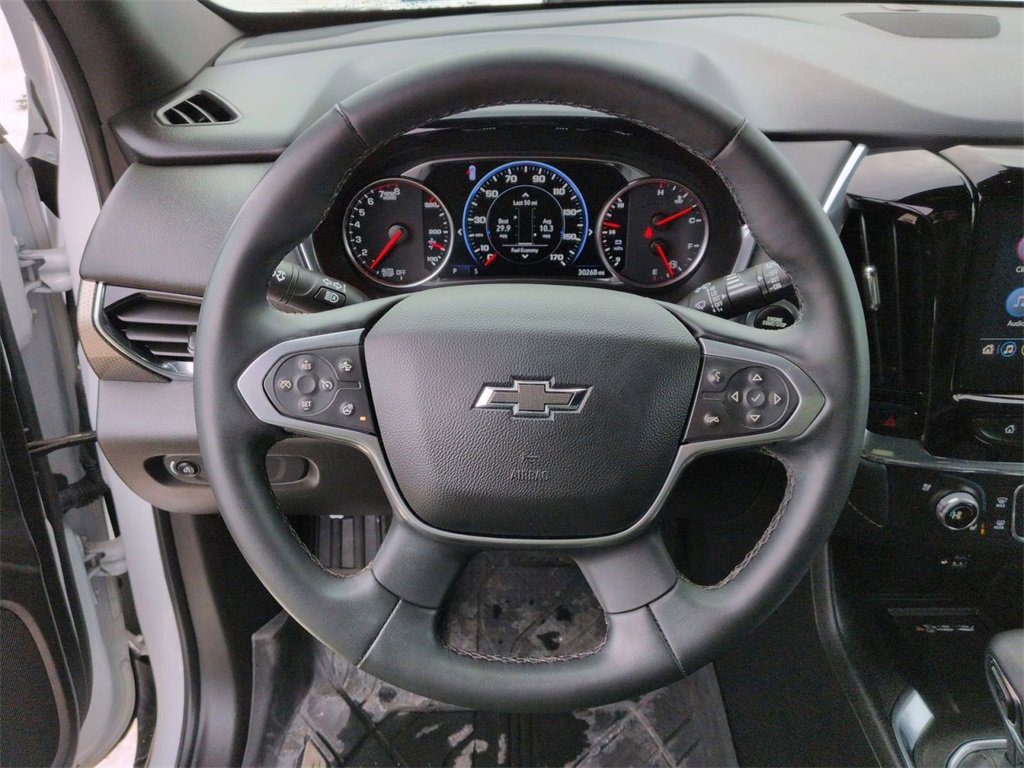 Used 2023 Chevrolet Traverse Premier w/ Redline Edition image 12