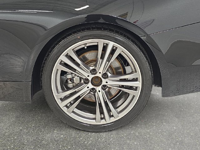 Used 2014 BMW 435i Convertible RWD image 29
