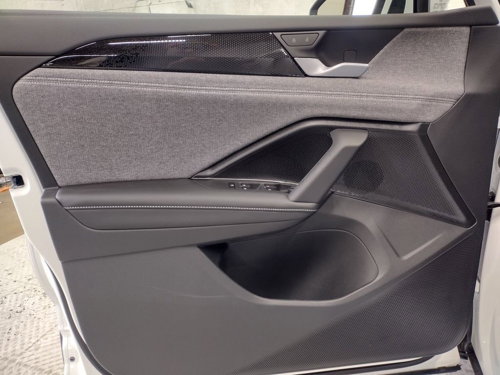 New 2026 Volkswagen Tiguan S image 16