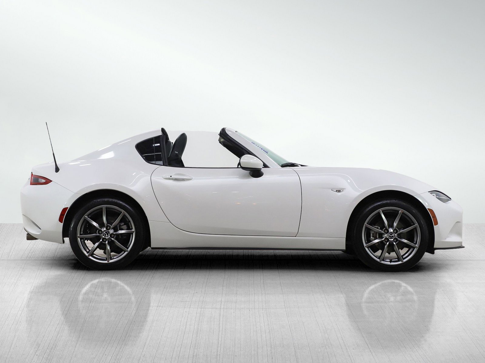 Used 2023 MAZDA MX-5 Miata Grand Touring w/ Weather Package image 6
