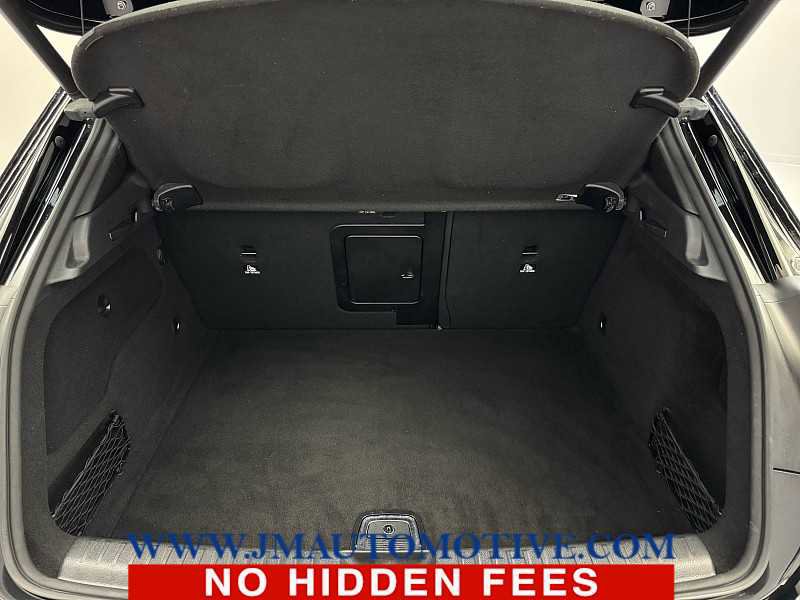 Used 2019 Mercedes-Benz GLA 250 4MATIC image 17