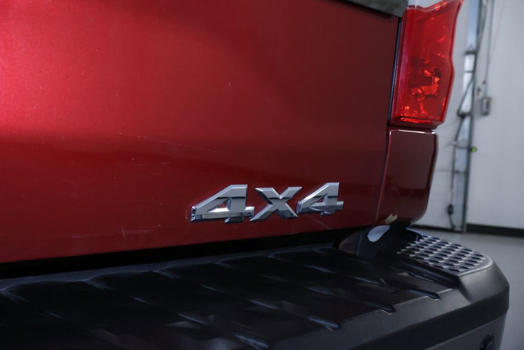 Used 2018 Nissan Titan Platinum Reserve image 10