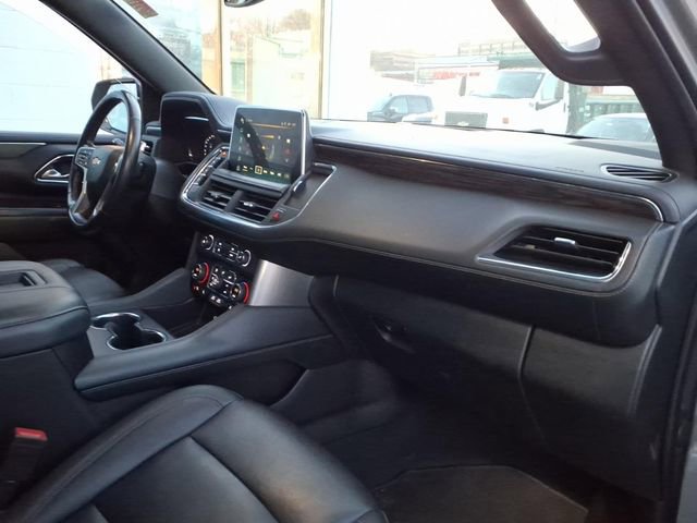 Used 2022 Chevrolet Tahoe LT w/ Luxury Package image 17