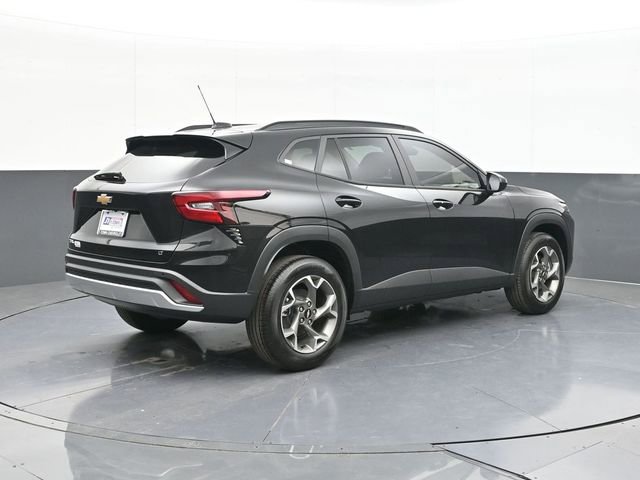 New 2026 Chevrolet Trax LT w/ Driver Confidence Package FWD image 10