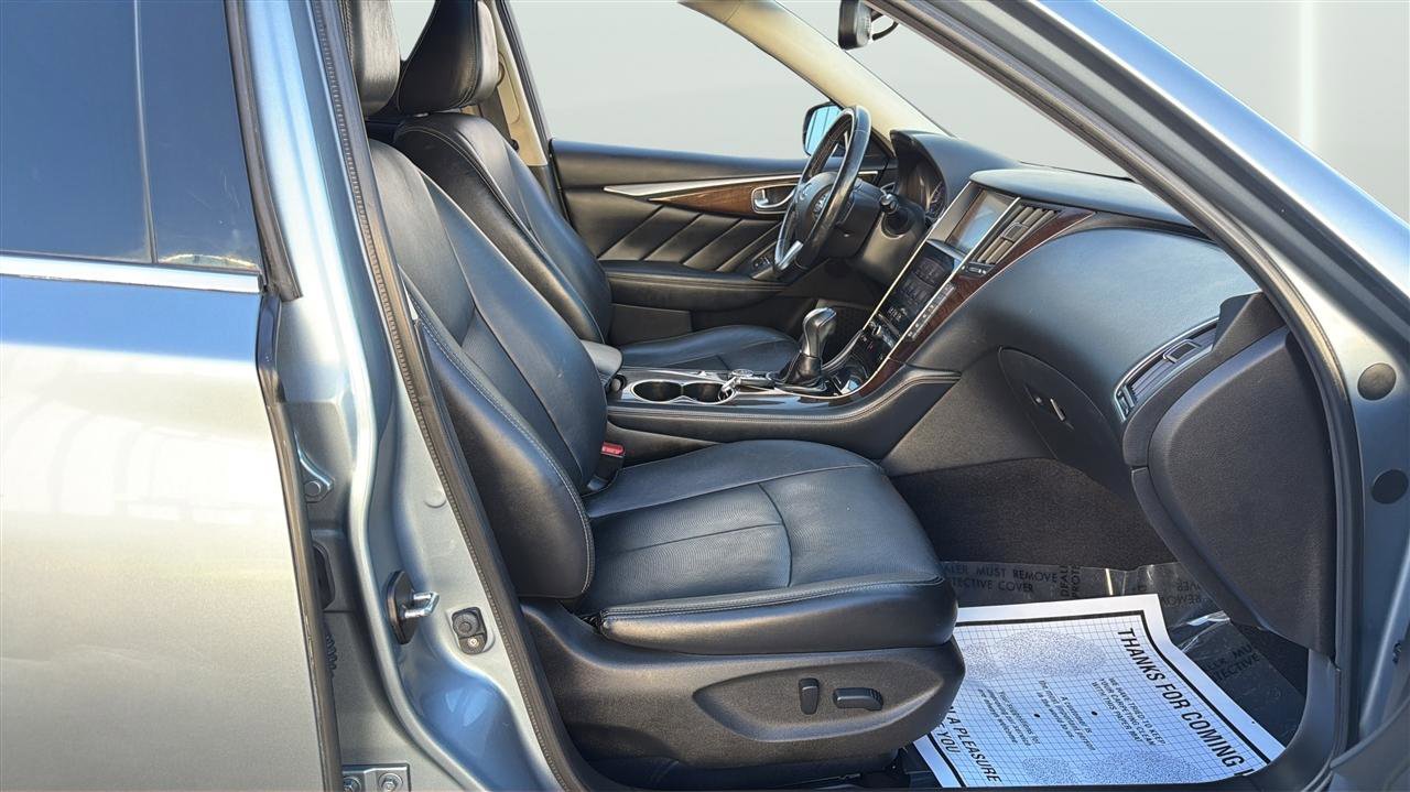 Used 2015 INFINITI Q50 Premium w/ Deluxe Touring Package AWD/4WD image 13