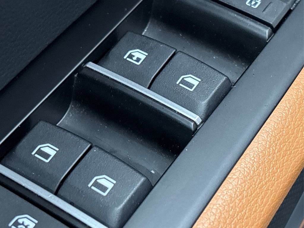 Used 2025 Kia Soul EX image 33