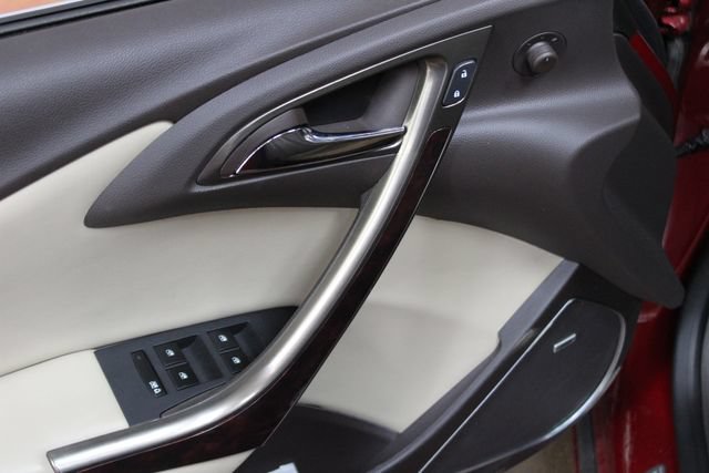 Used 2015 Buick Verano Leather FWD image 13