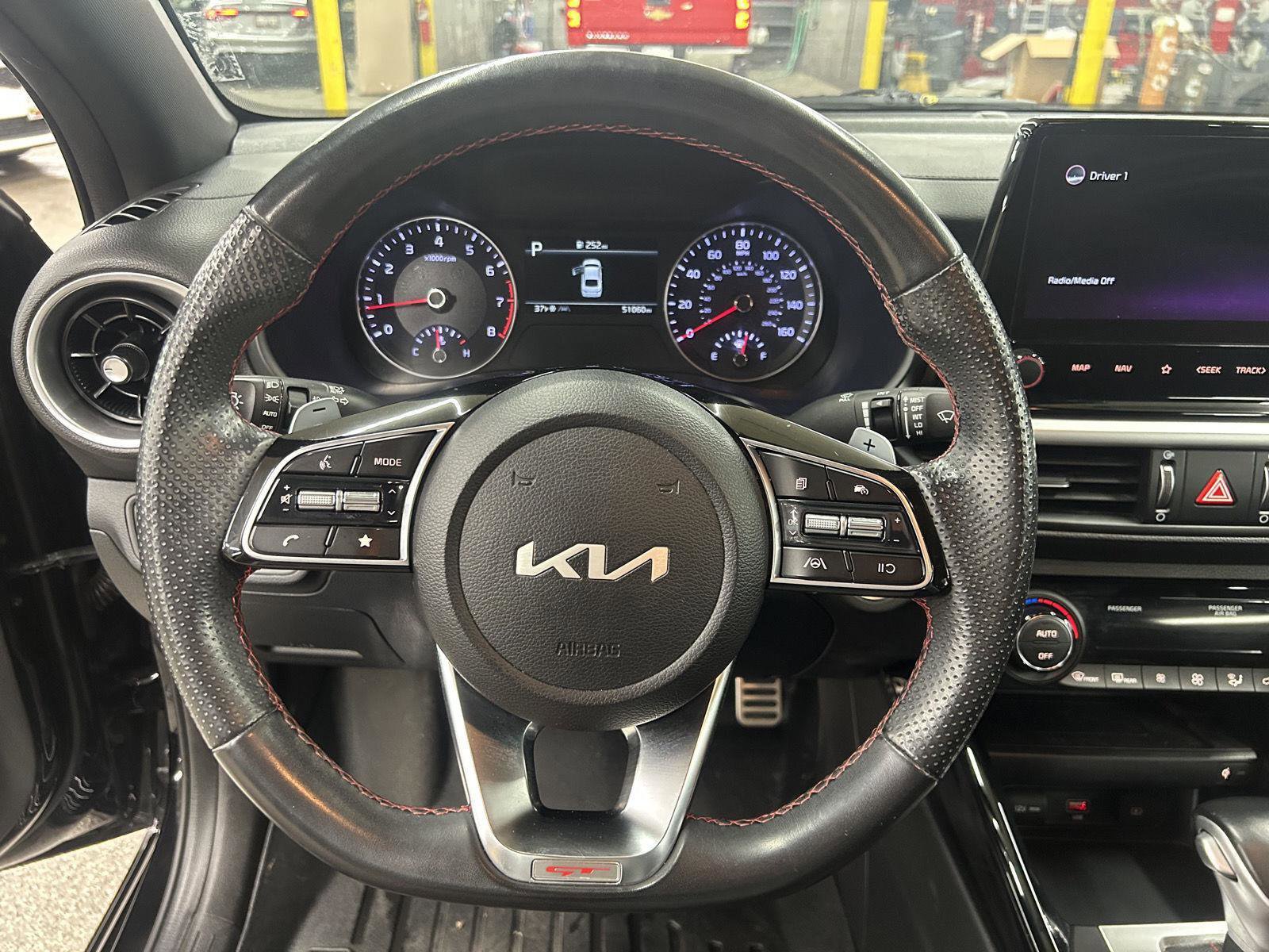 Used 2022 Kia Forte GT image 15