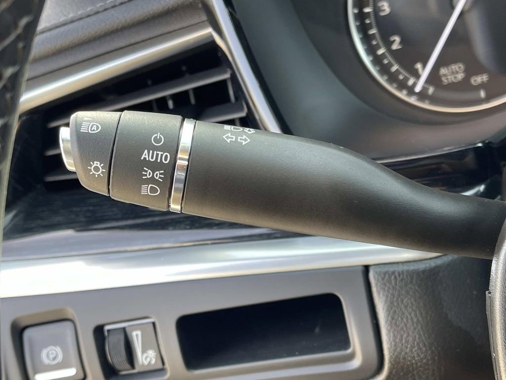 Certified 2025 Cadillac XT5 Premium Luxury image 43