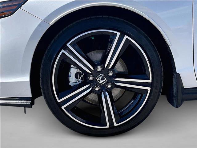 Used 2025 Honda Accord Sport image 8