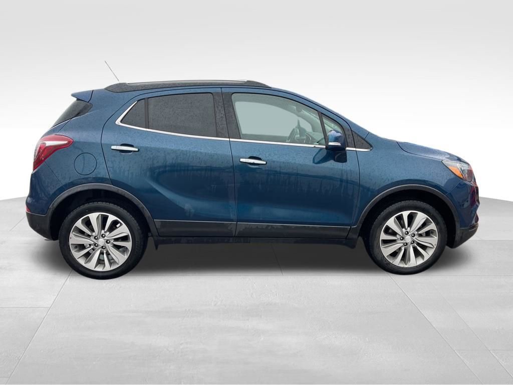 Used 2019 Buick Encore Preferred image 8