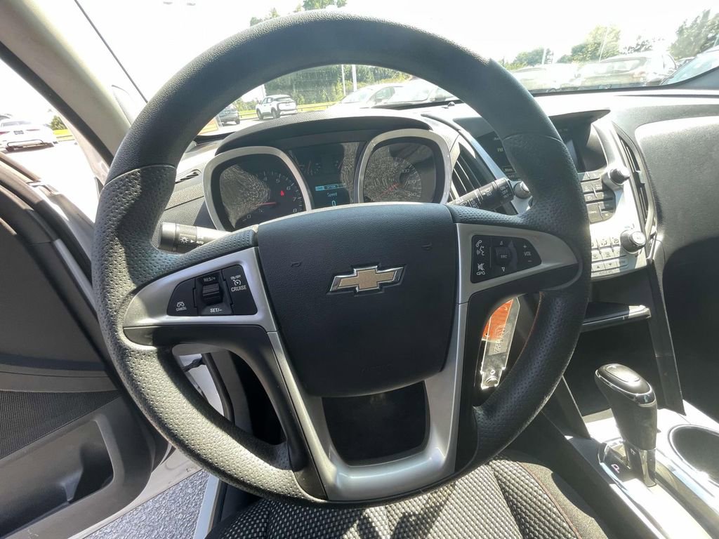 Used 2016 Chevrolet Equinox LT image 18