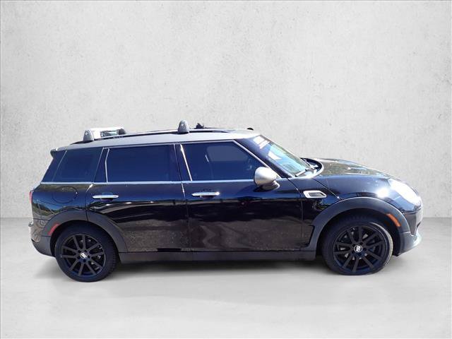 Used 2017 MINI Cooper Clubman ALL4 AWD/4WD image 5