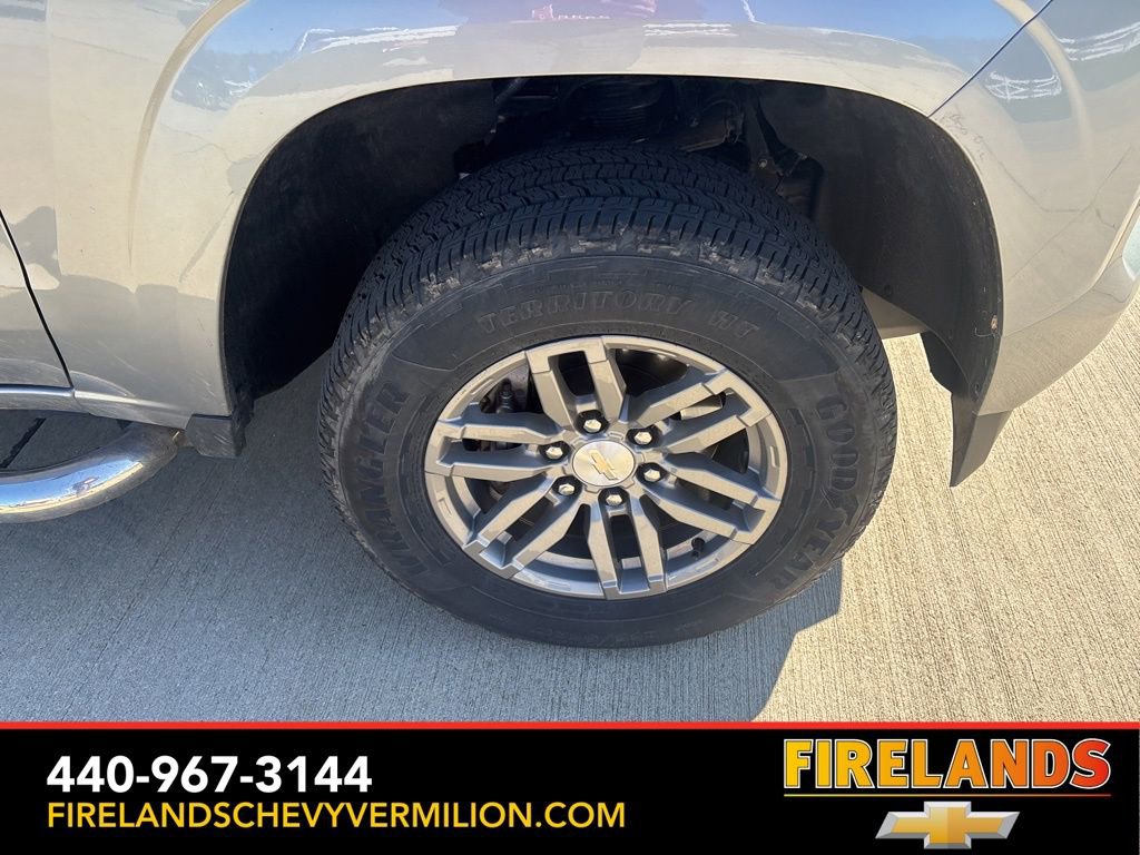 Used 2023 Chevrolet Colorado LT w/ LT Convenience Package II image 24