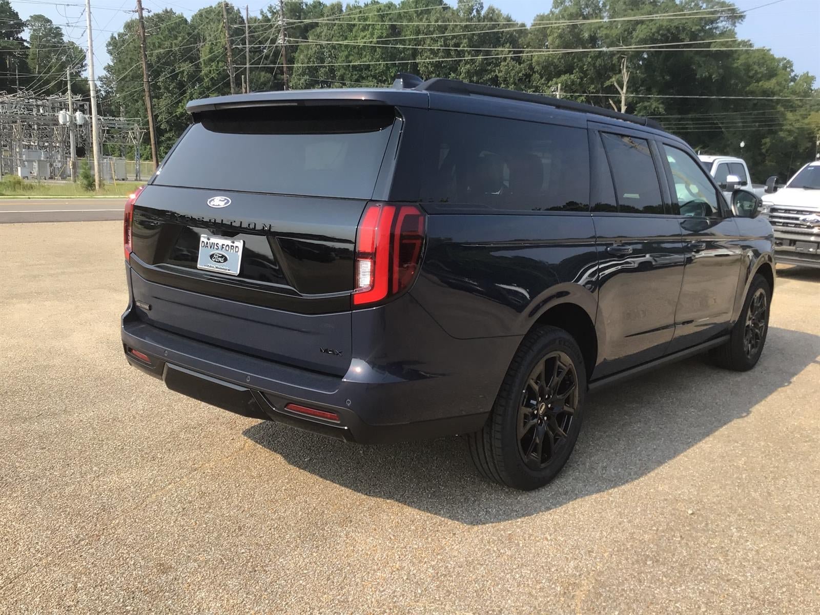 New 2027 Ford Expedition Max Platinum AWD/4WD image 10