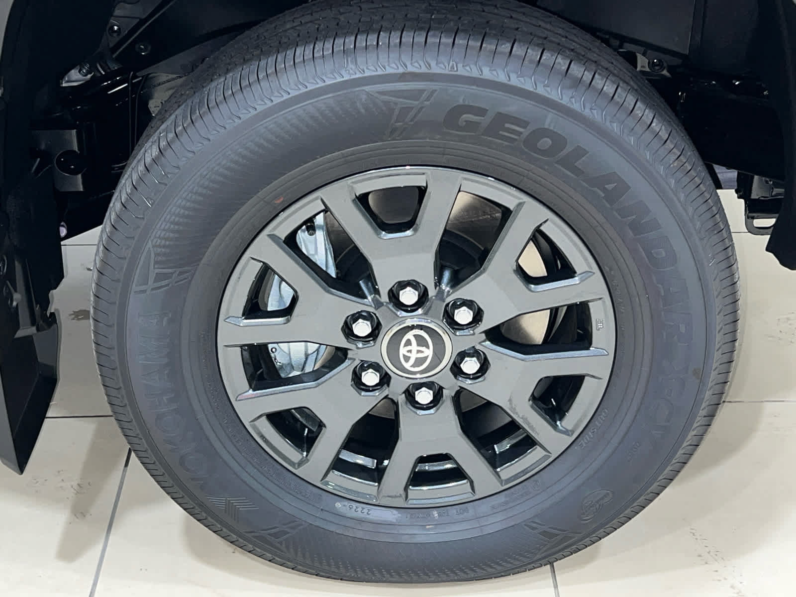 New 2026 Toyota 4Runner SR5 AWD/4WD image 4