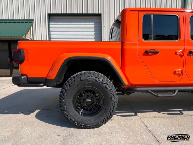 Used 2025 Jeep Gladiator Mojave image 32
