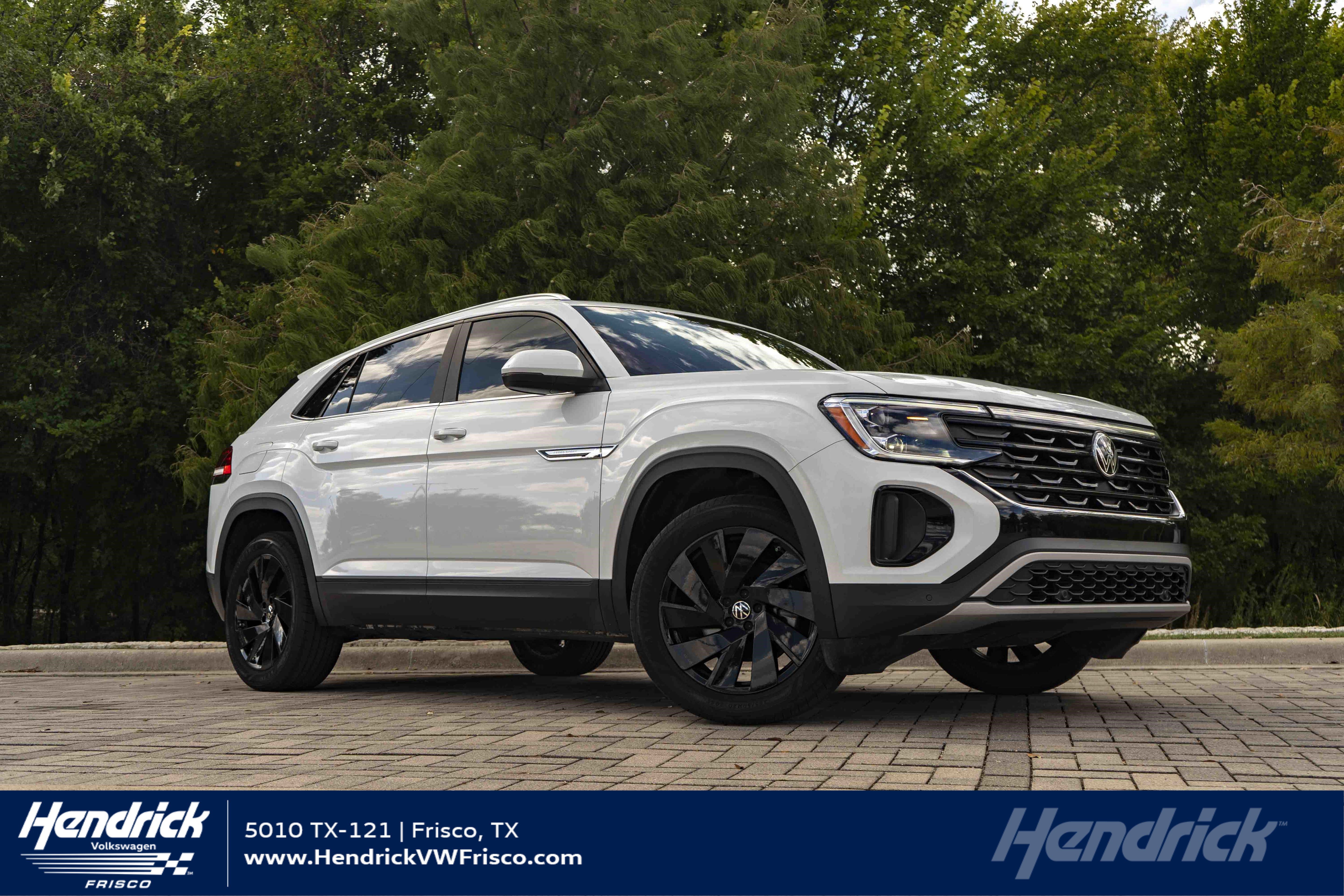 Certified 2024 Volkswagen Atlas Cross Sport SE w/ Panoramic Sunroof Package