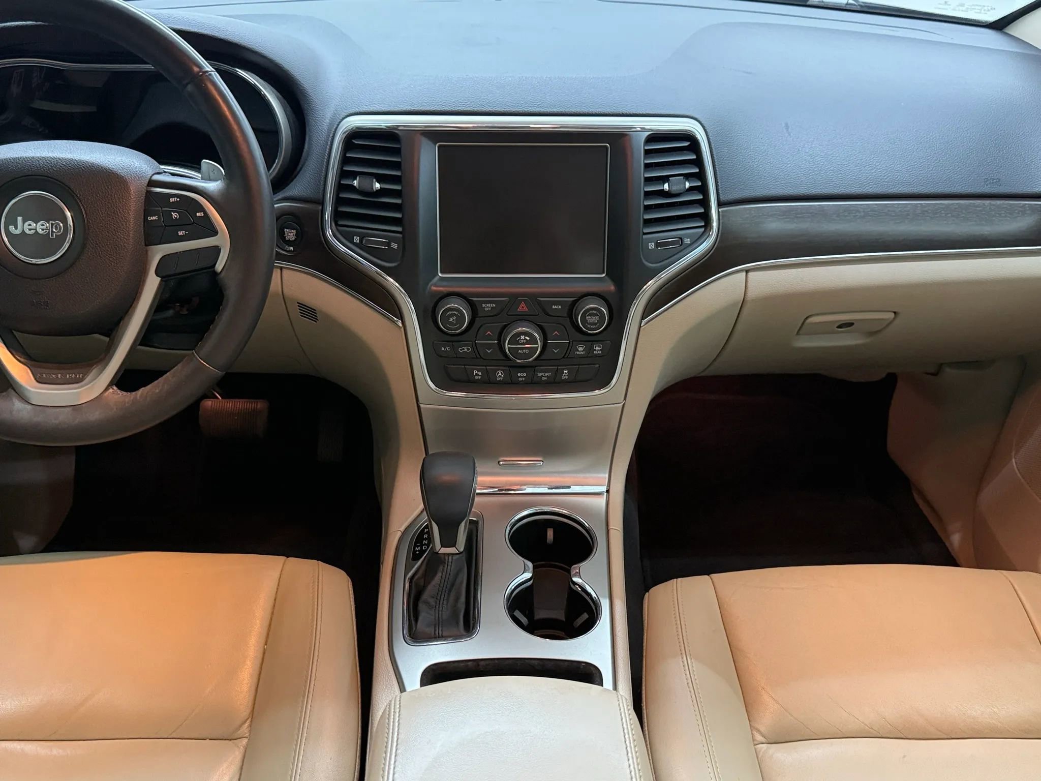 Used 2017 Jeep Grand Cherokee Limited RWD image 30