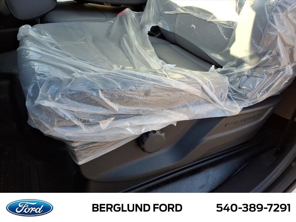 New 2026 Ford F350 XL w/ XL Chrome Package AWD/4WD image 12