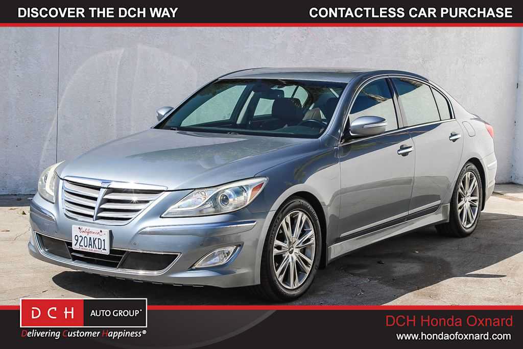 Used 2014 Hyundai Genesis 3.8 w/ Technology Package 03 RWD image 1