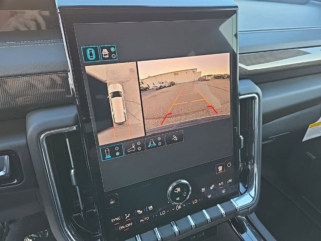 New 2026 GMC Yukon XL Elevation w/ Elevation Premium Package image 25