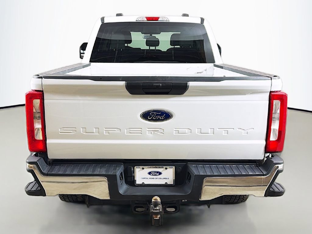 Used 2024 Ford F250 XLT w/ FX4 Off-Road Package AWD/4WD image 7