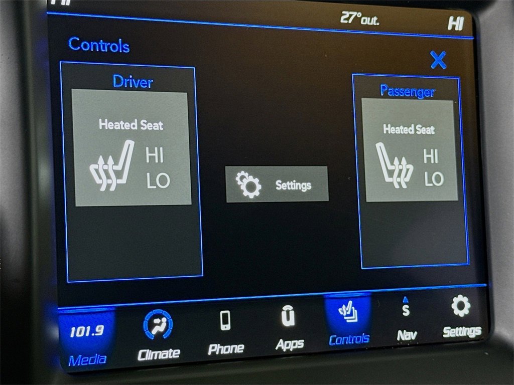 Used 2023 Chrysler 300 S image 14