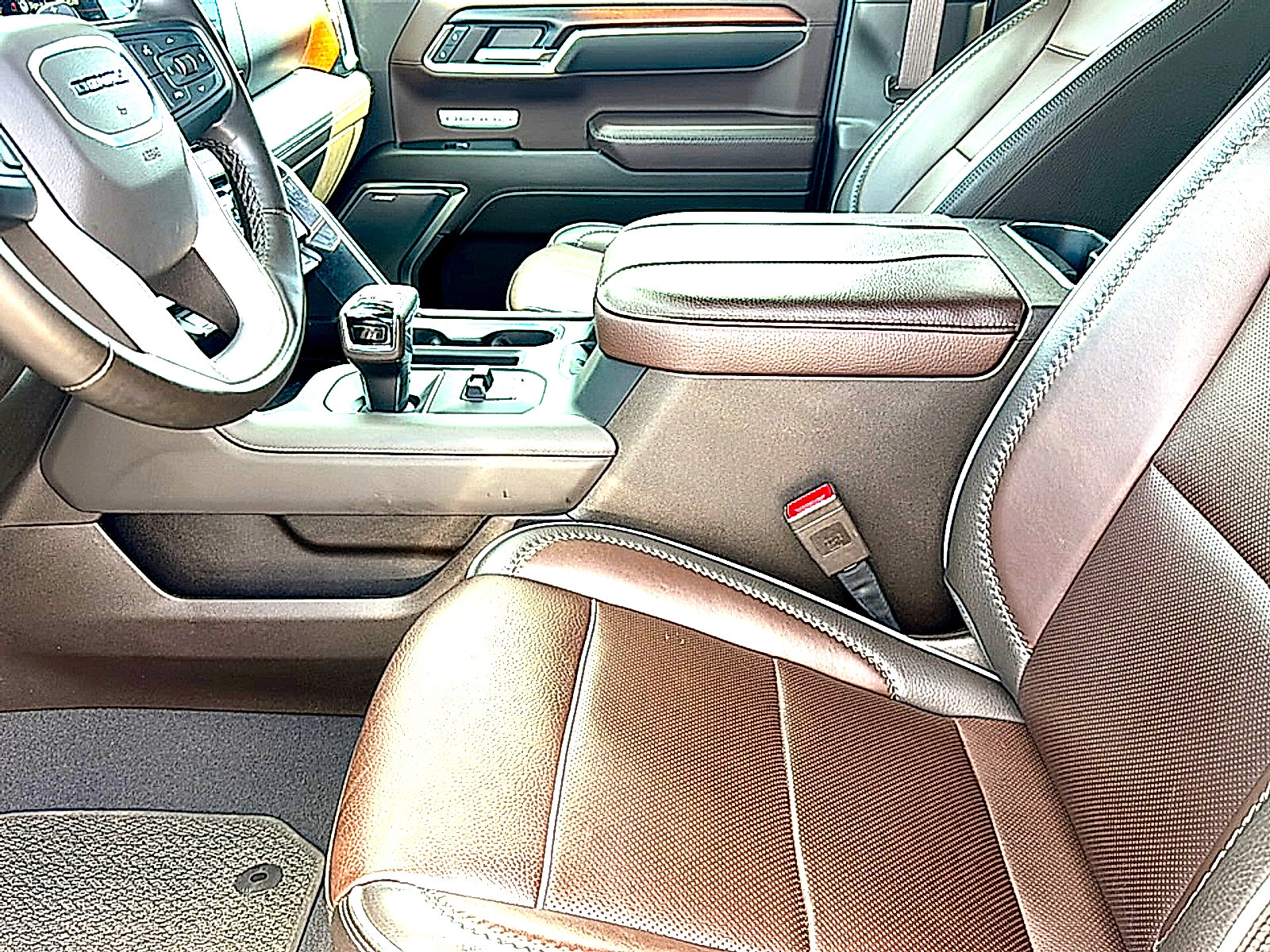 Used 2024 GMC Sierra 1500 Denali w/ Denali Reserve Package RWD image 5