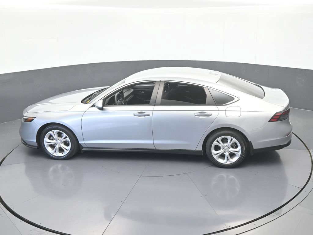 Used 2024 Honda Accord LX image 44